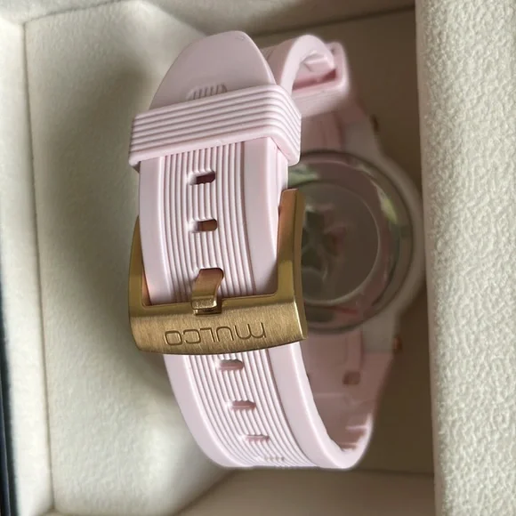 Mulco white and light pink Swiss watch - Picture 3 of 4